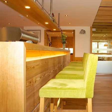 阿尔穆霍夫酒店 酒店 奥伯劳