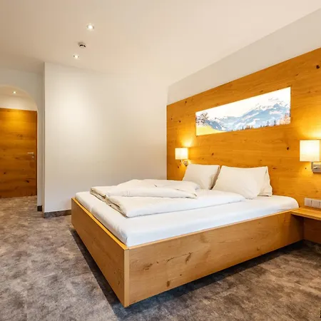 Almhof Hotel